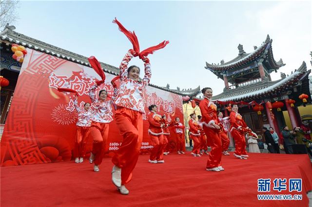 （社会）（1）乌鲁木齐：新春文化庙会 欢庆元宵佳节