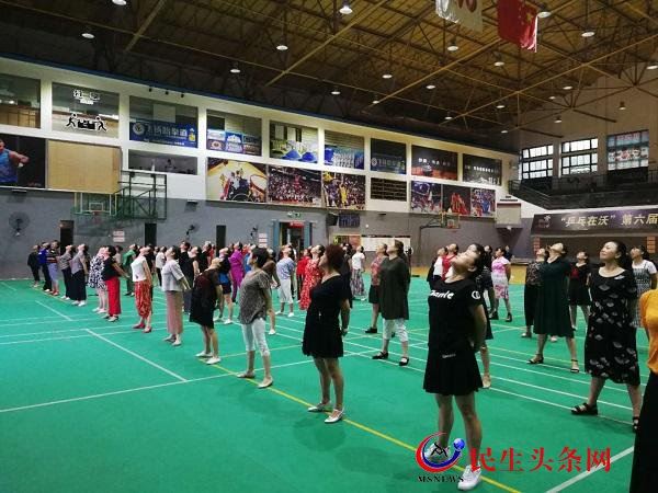 雨湖区：100余名广场舞爱好者参加广场舞三级社会体育指导员培训班